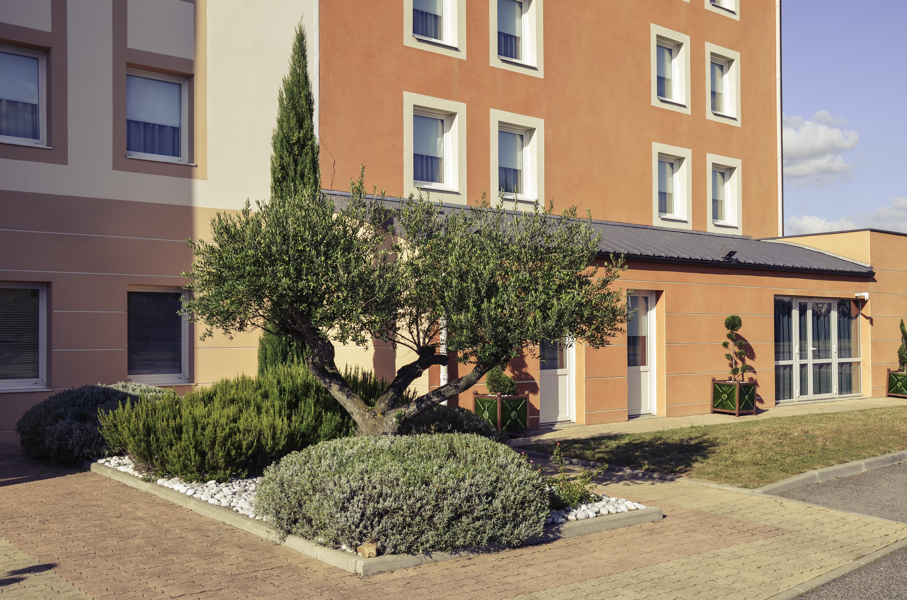 Mercure Lyon Est Chaponnay Exterior photo